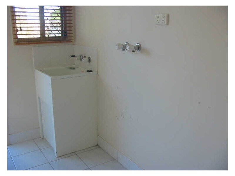 1 Croyden Street, Tivoli QLD 4305