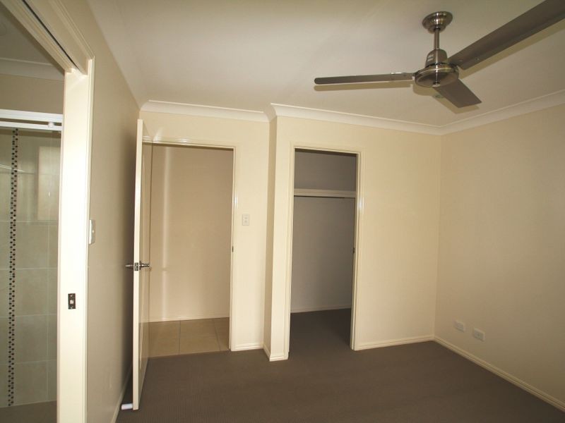 6 Tunstall Place, Brassall QLD 4305