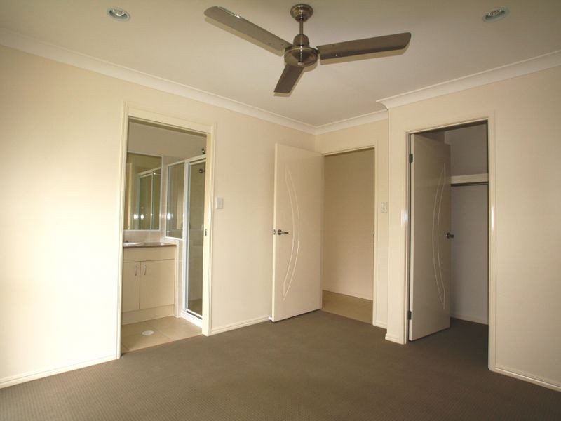 6 Tunstall Place, Brassall QLD 4305