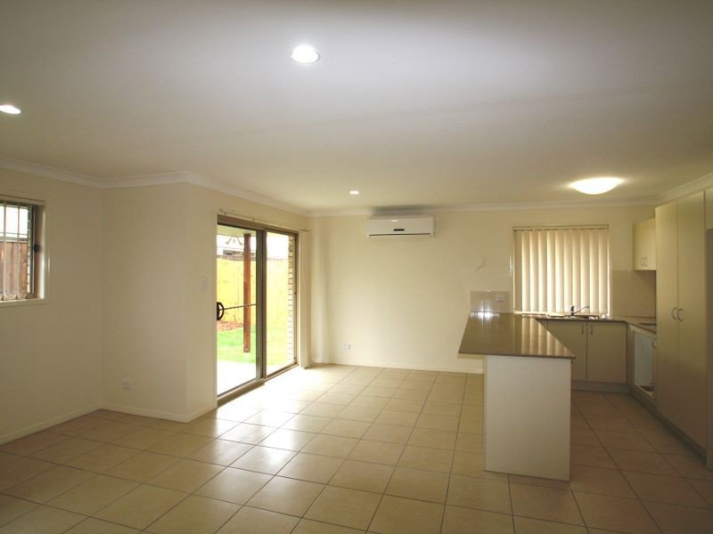 6 Tunstall Place, Brassall QLD 4305