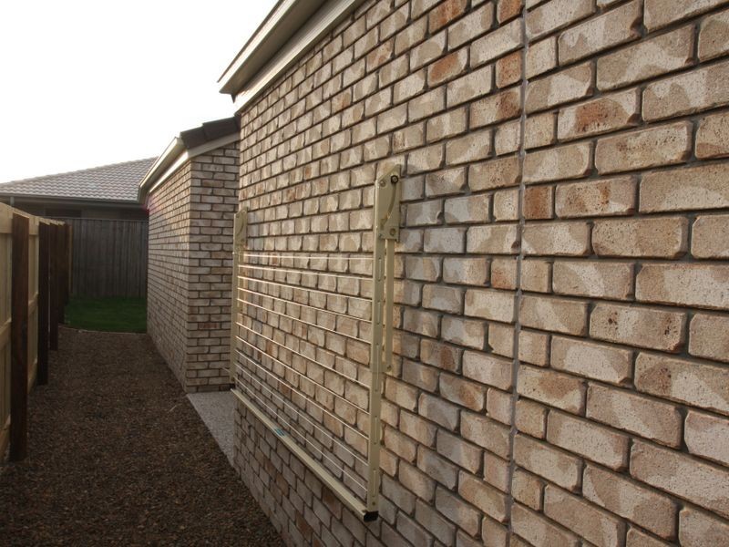 6 Tunstall Place, Brassall QLD 4305