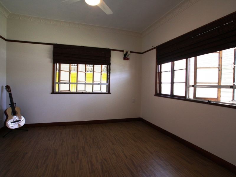 3 Irvine Street, East Ipswich QLD 4305