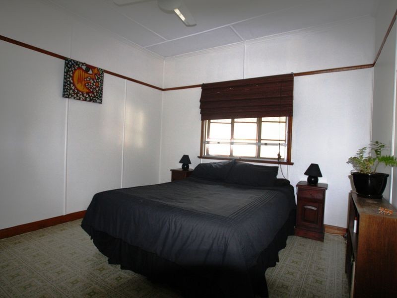 3 Irvine Street, East Ipswich QLD 4305