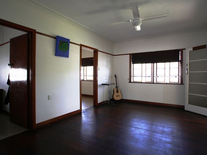 3 Irvine Street, East Ipswich QLD 4305