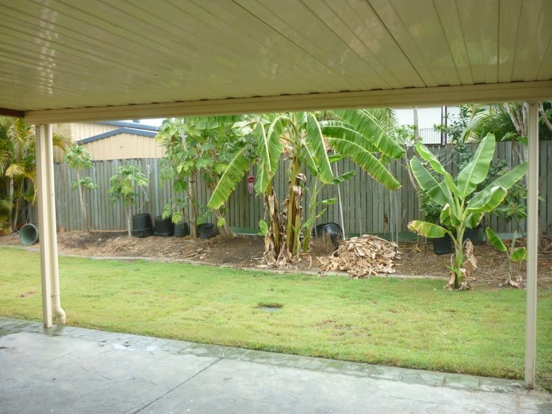 5 Bangalow Crescent, Raceview QLD 4305