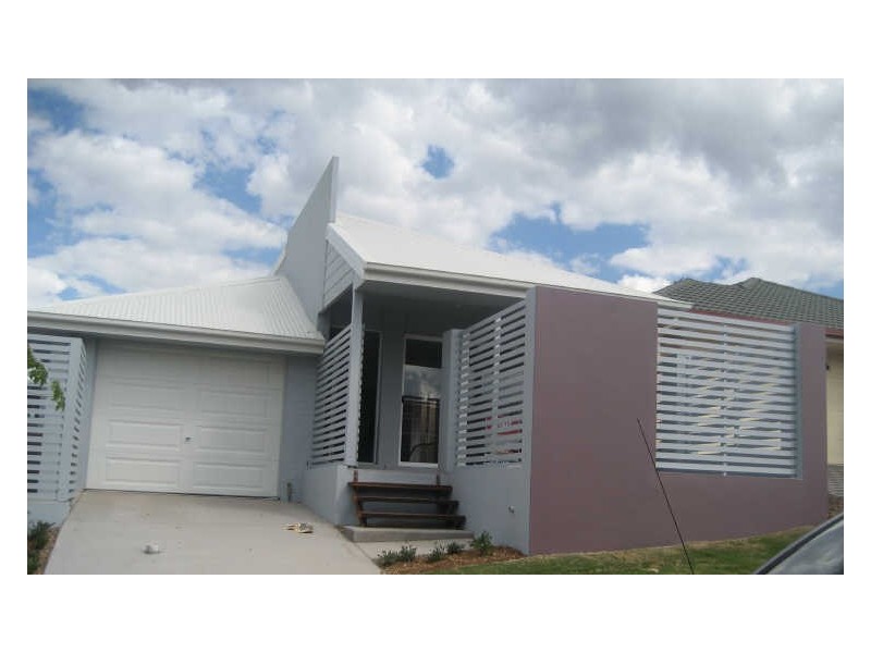 6 Estuary Way, Springfield QLD 4300