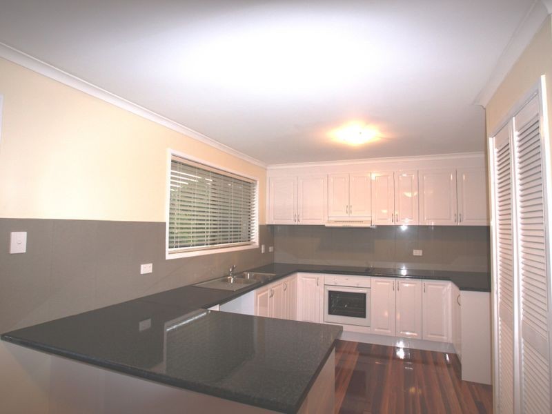 13 Aberdeen Street, Bundamba QLD 4304