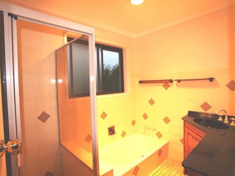 13 Aberdeen Street, Bundamba QLD 4304