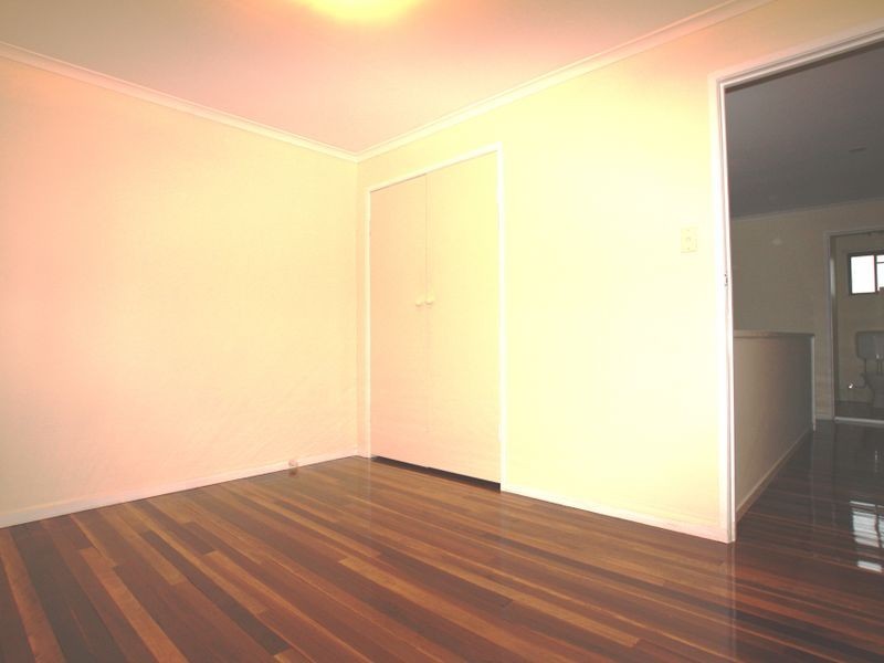 13 Aberdeen Street, Bundamba QLD 4304