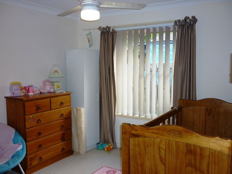 11 Cocos Place, Raceview QLD 4305