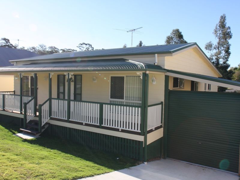 32 Chalmers Place, North Ipswich QLD 4305