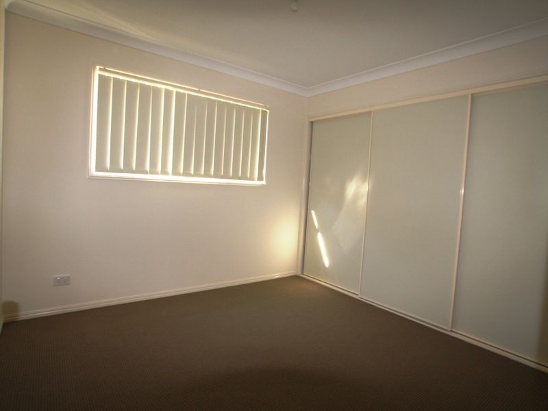 32 Chalmers Place, North Ipswich QLD 4305