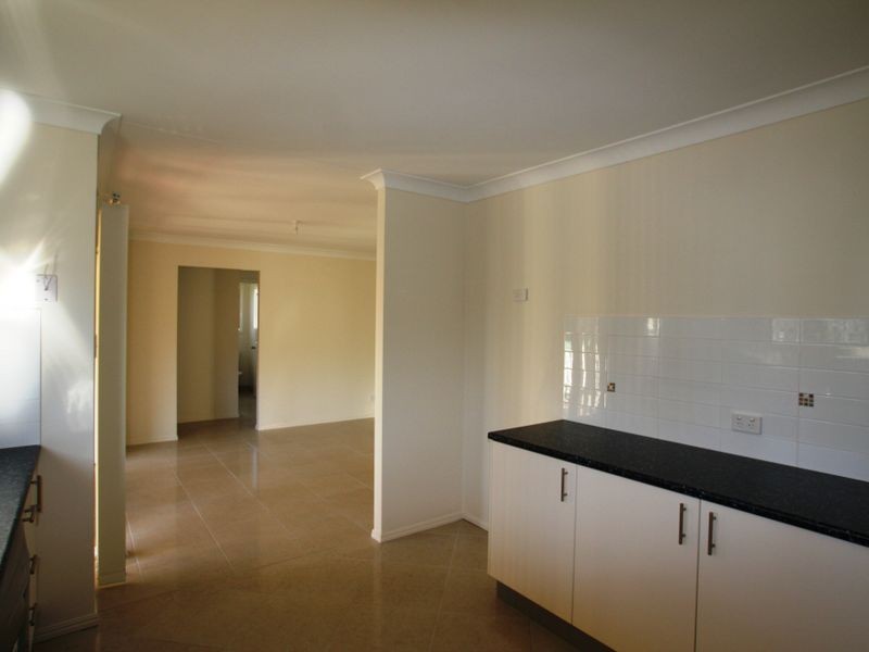 32 Chalmers Place, North Ipswich QLD 4305