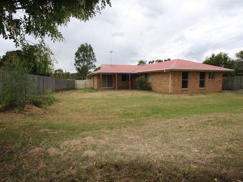 18 Peppercorn Place, Flinders View QLD 4305