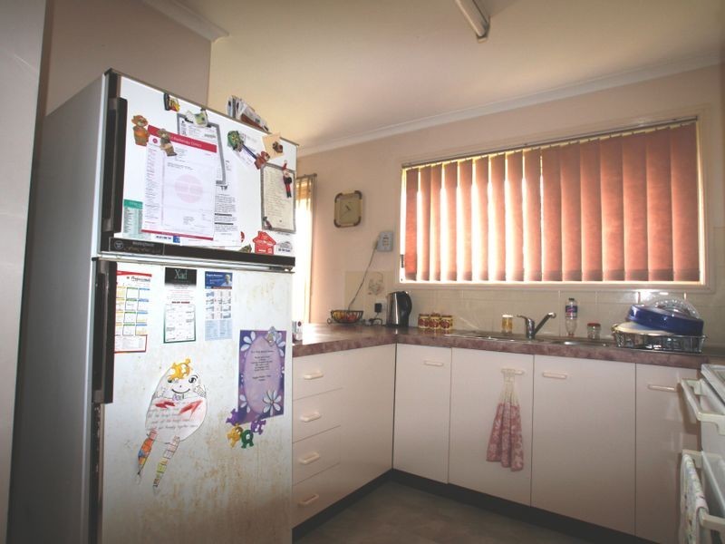 1 & 2/19 Cocos Place, Raceview QLD 4305