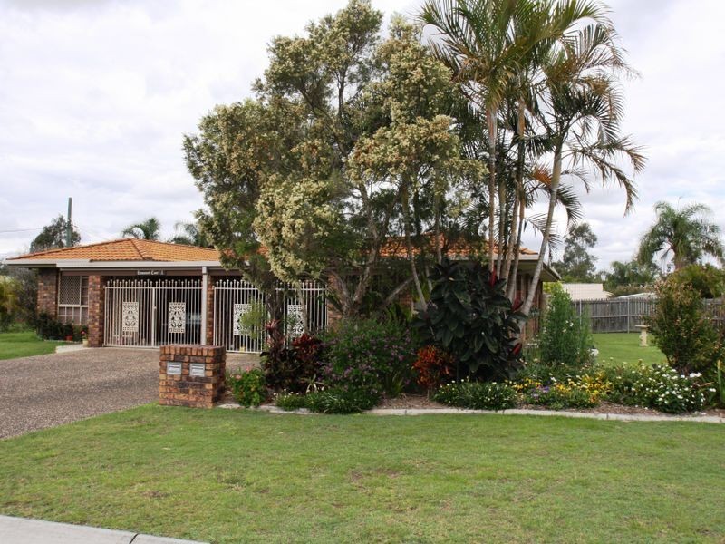 1 & 2/19 Cocos Place, Raceview QLD 4305