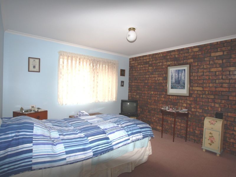 1 & 2/19 Cocos Place, Raceview QLD 4305