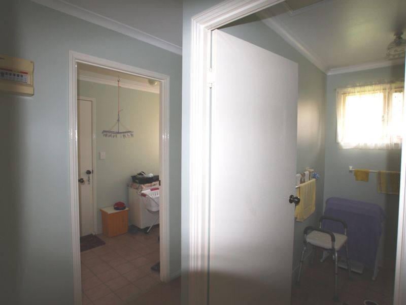 1 & 2/19 Cocos Place, Raceview QLD 4305