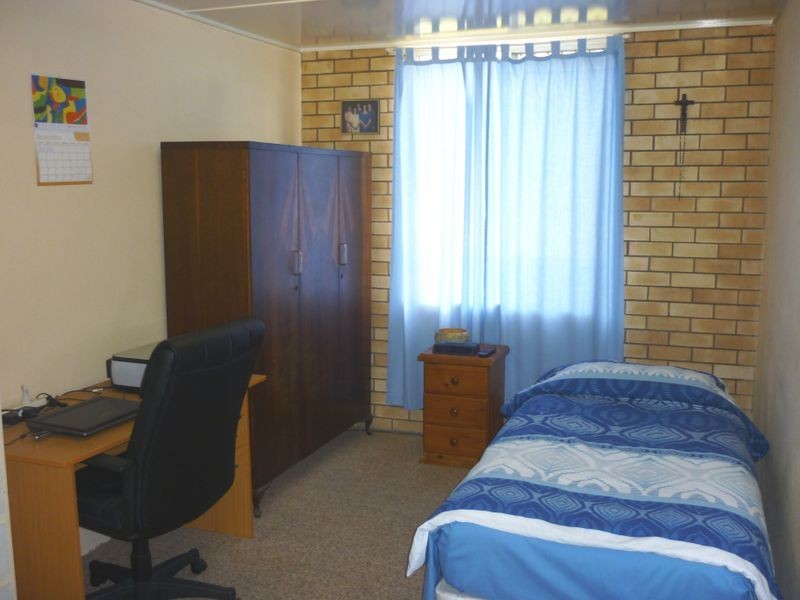 14 Frederick Street, Newtown QLD 4305