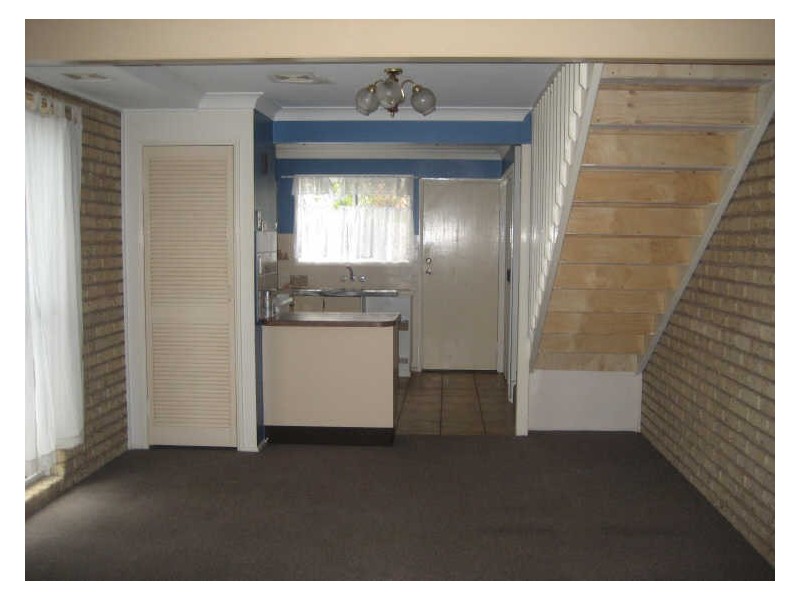 3/5 Duce STreet, Bundamba QLD 4304