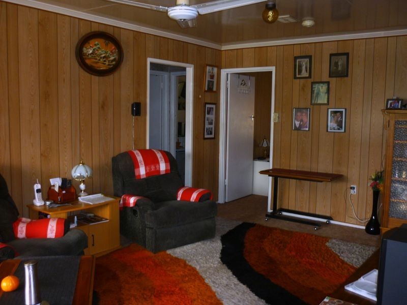 110 Robertson Road, Eastern Heights QLD 4305