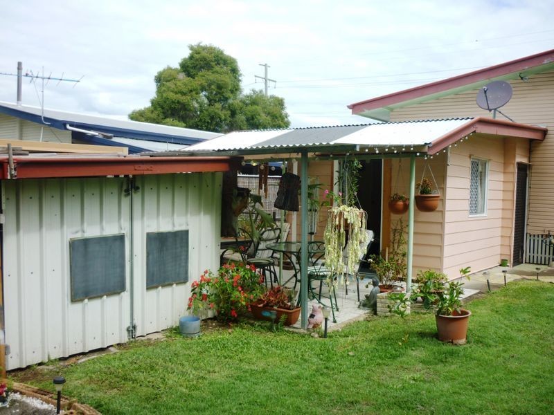 110 Robertson Road, Eastern Heights QLD 4305