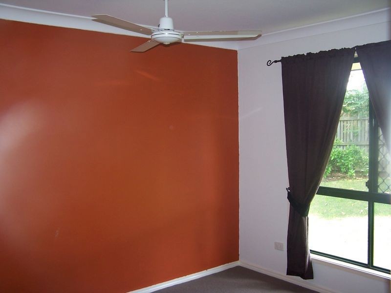 24 Jonquil Circuit, Flinders View QLD 4305