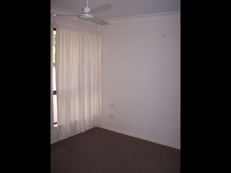 24 Jonquil Circuit, Flinders View QLD 4305