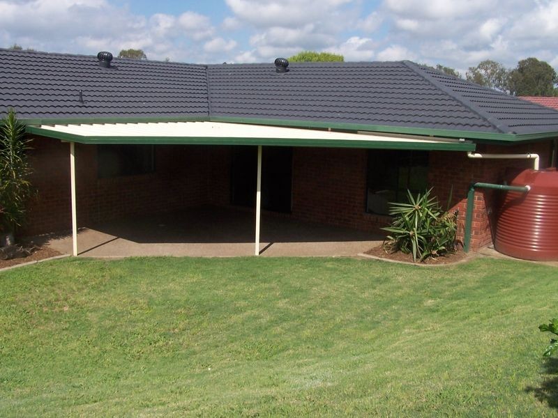 24 Jonquil Circuit, Flinders View QLD 4305