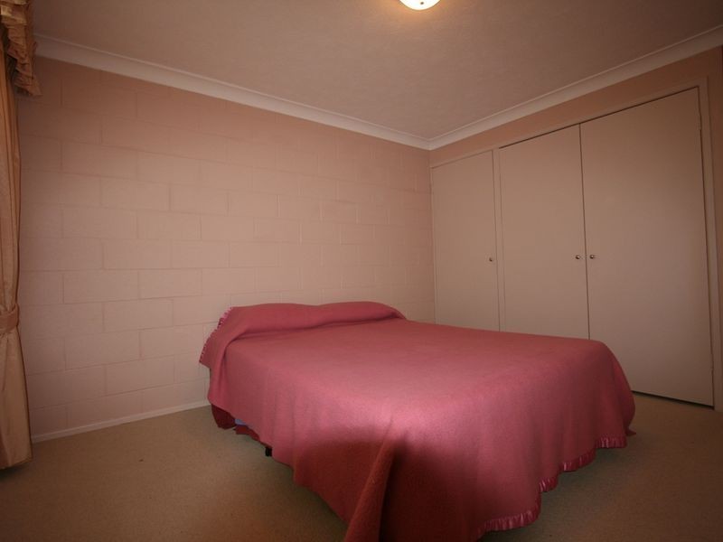 1/61 South Station Road, Booval QLD 4304