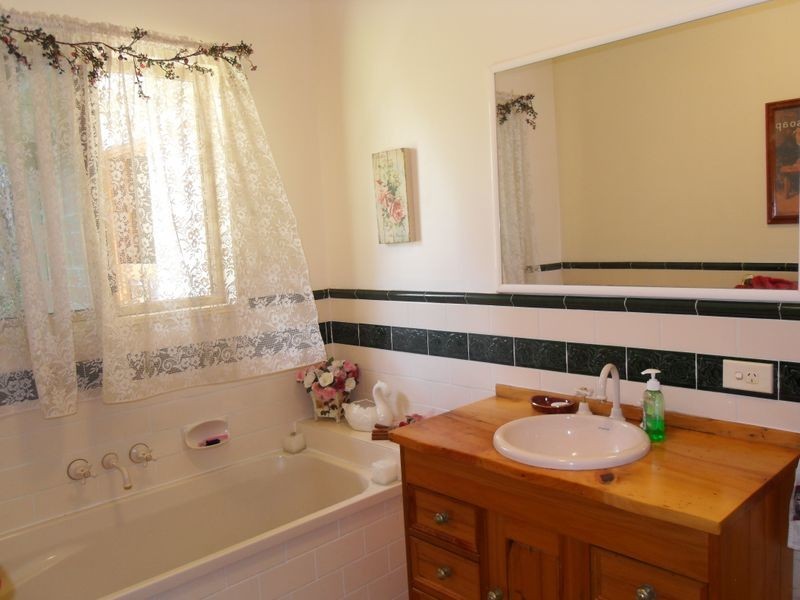 41 Fearless Court, Karalee QLD 4306