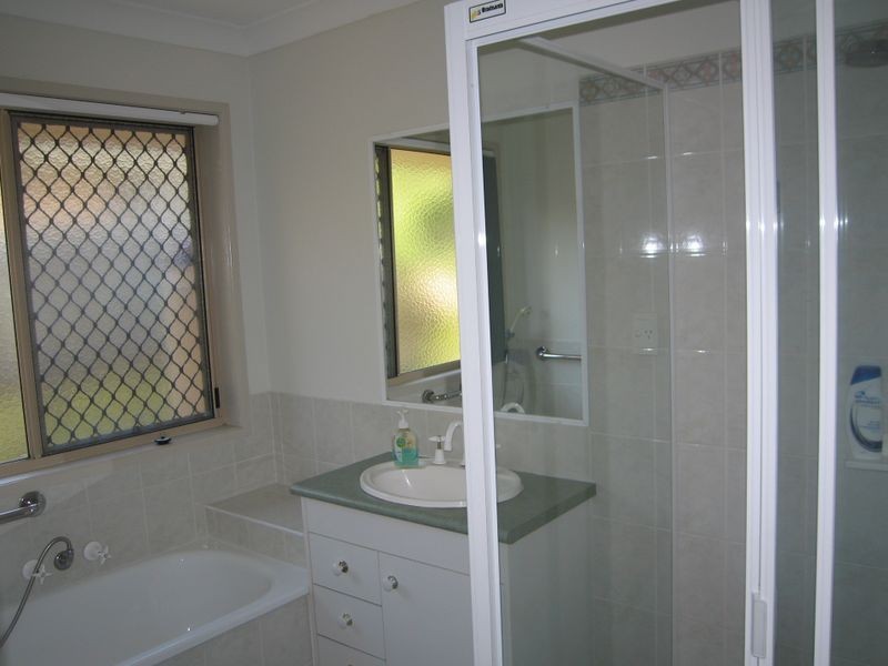 10 Lakemba Place, Brassall QLD 4305