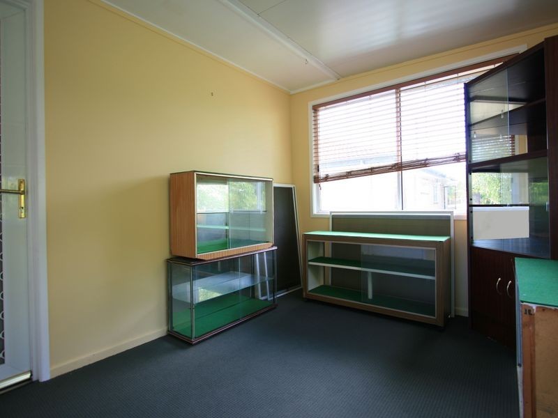 9 Tennyson Street, Strathpine QLD 4500