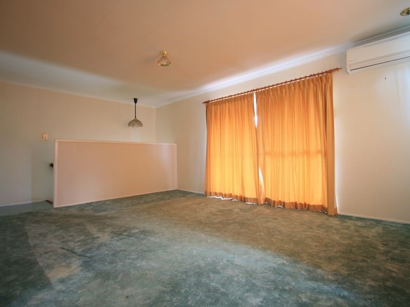 9 Tennyson Street, Strathpine QLD 4500