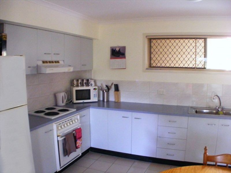 6/12 Macquarie Street, Booval QLD 4304