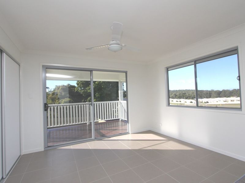 54 Thompson St, Silkstone QLD 4304