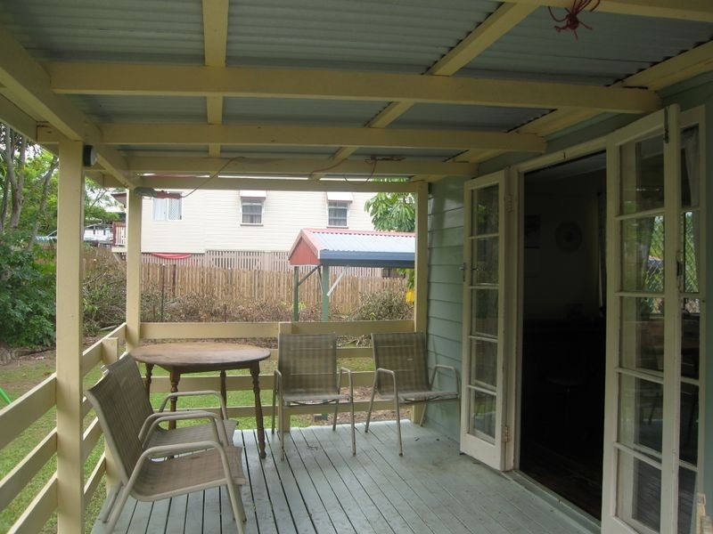 22 Glossop Street, Brassall QLD 4305