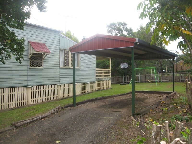 22 Glossop Street, Brassall QLD 4305