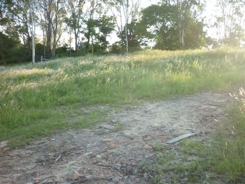 15 Dior Place, Wulkuraka QLD 4305