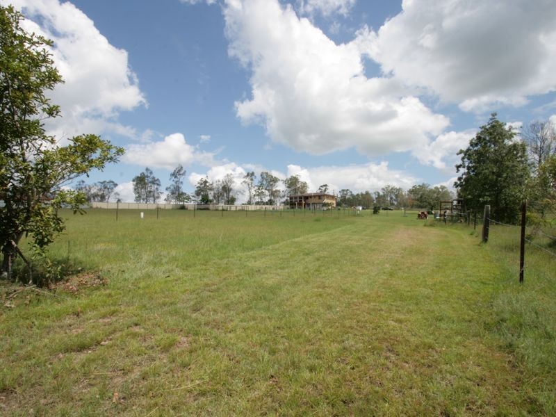 46 Limosa Road, Lowood QLD 4311