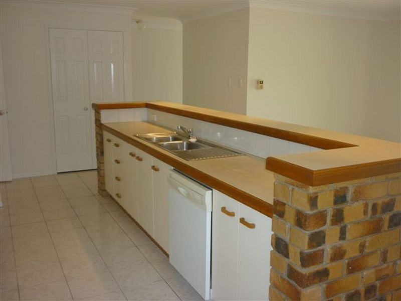 74 Nelson Street, Bundamba QLD 4304