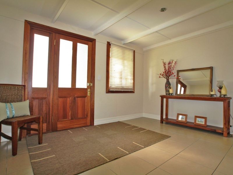 19 Barrett Street, East Ipswich QLD 4305