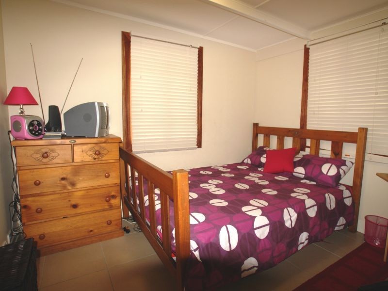 19 Barrett Street, East Ipswich QLD 4305