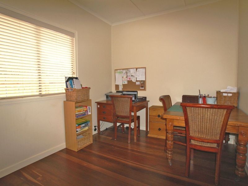 19 Barrett Street, East Ipswich QLD 4305