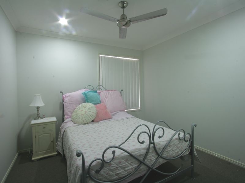 17 Aramac Street, Brassall QLD 4305