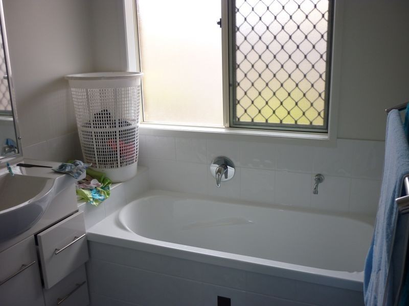 15 Fraser Street, Leichhardt QLD 4305