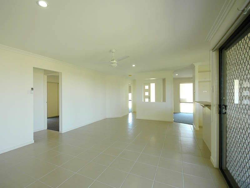 202 Ripley Road, Flinders View QLD 4305