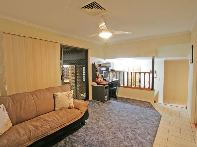 28 Karri Ave, Karana Downs QLD 4306