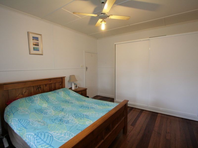35a Siemons Street ONE MILE, Ipswich QLD 4305