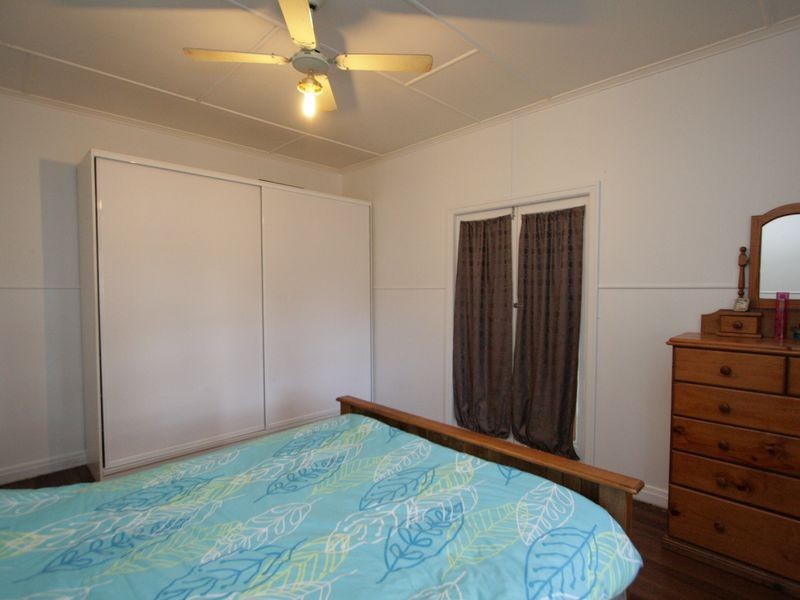 35a Siemons Street ONE MILE, Ipswich QLD 4305